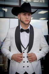 El jefe Western Luxury Suit-Moreno Collective