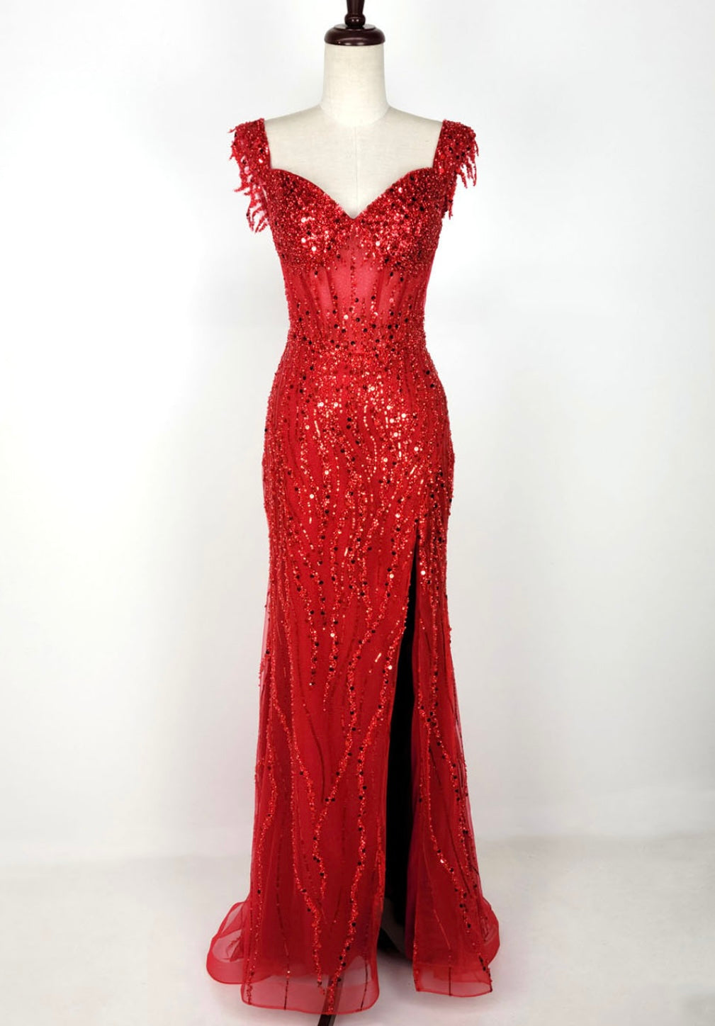 Chicas Evening Gowns C331