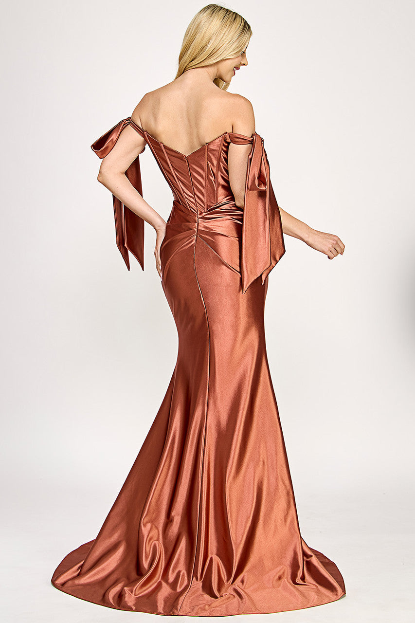 Lenovia Evening Gowns 8401