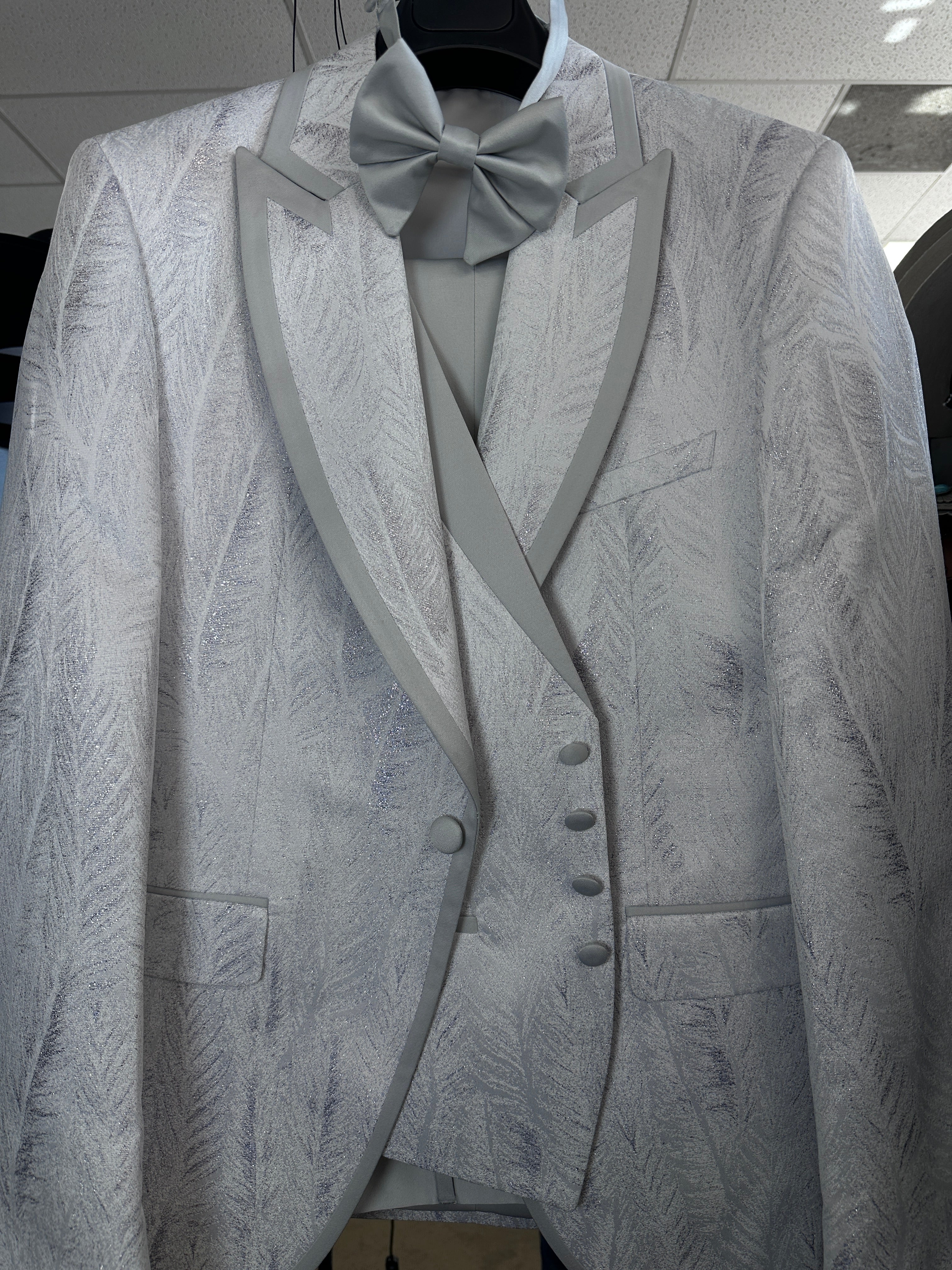 Platino Western Luxury Suit- Moreno Collective