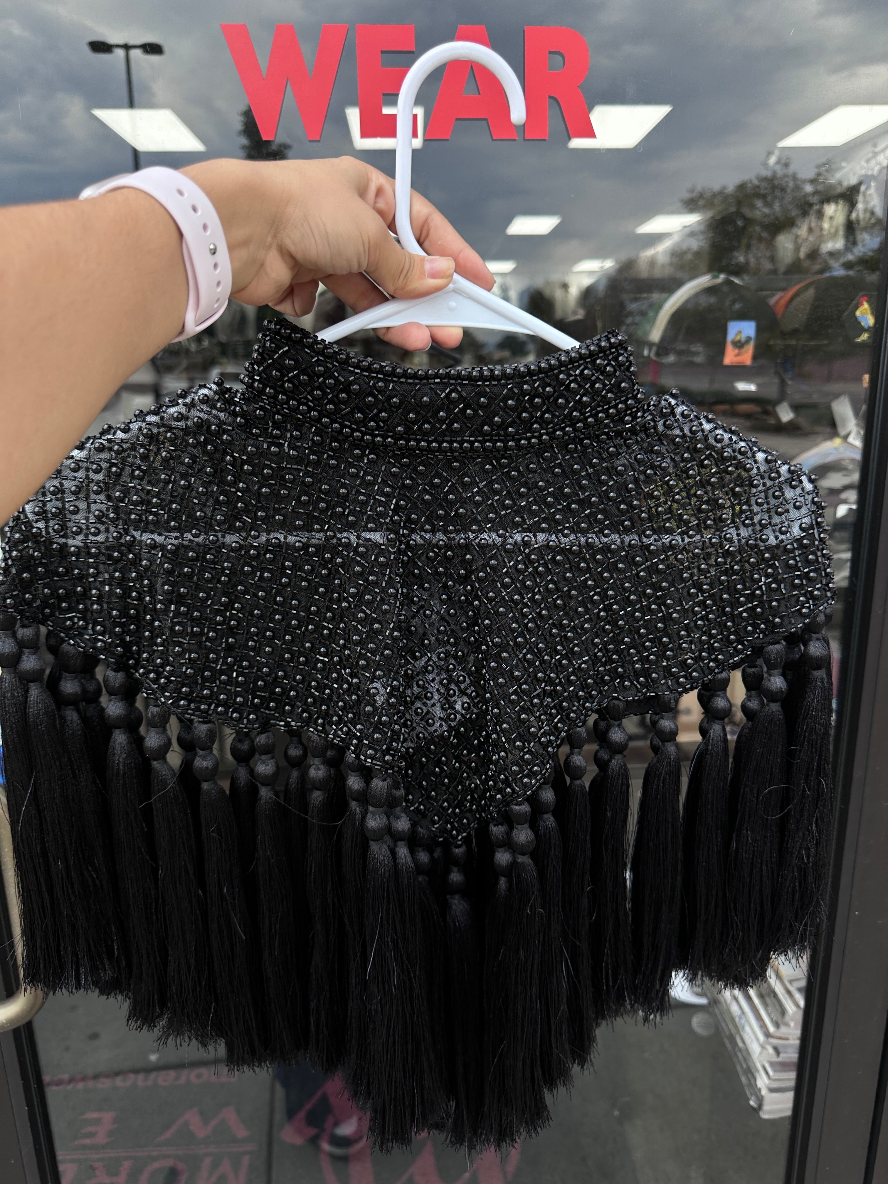 TENGO QUE DOMINAR MIS SENTIMIENTOS CAPE