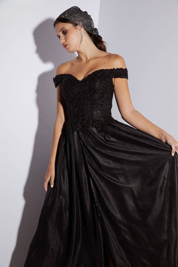 Eureka Evening Gowns 9806
