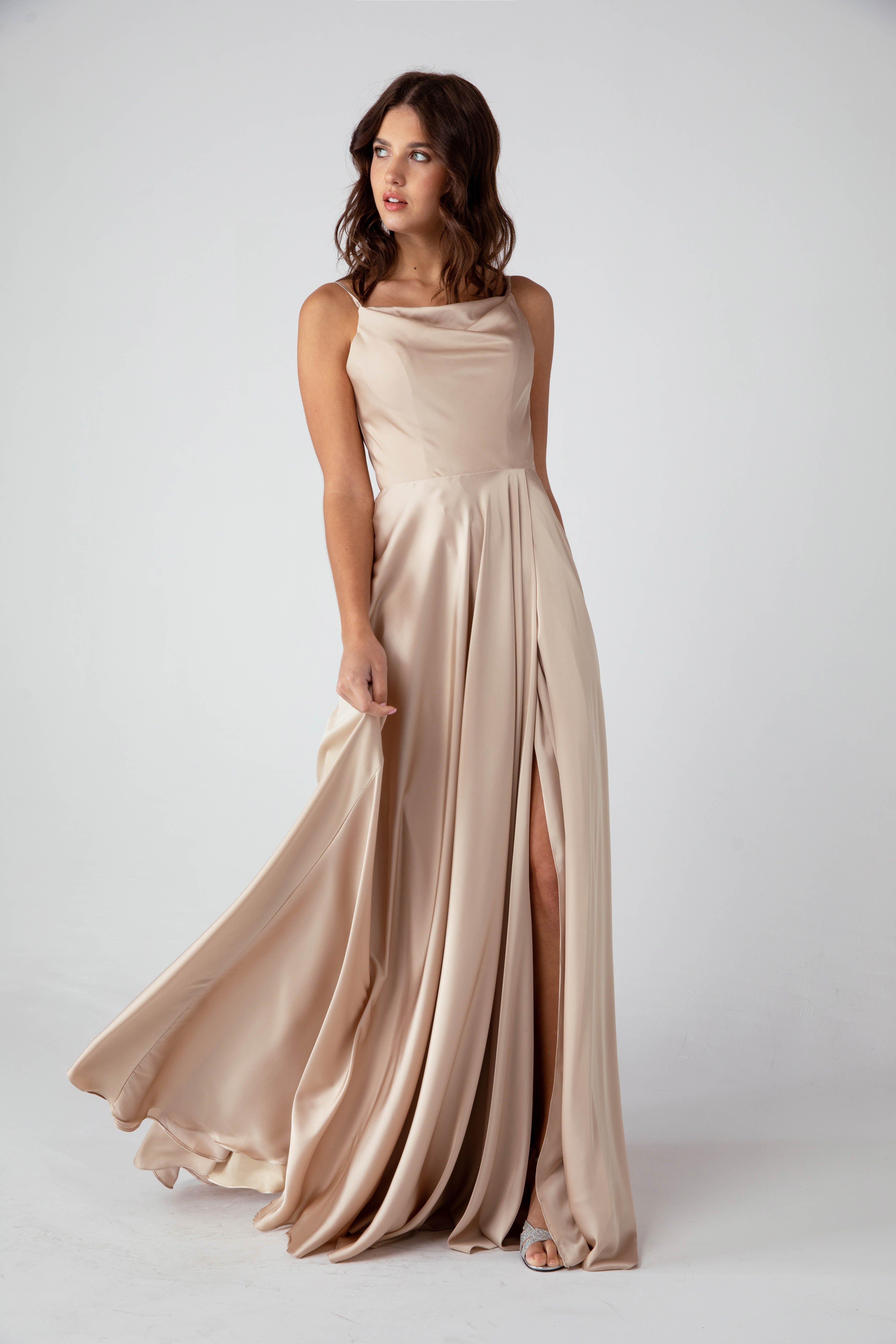 Eureka Evening Gowns 9916