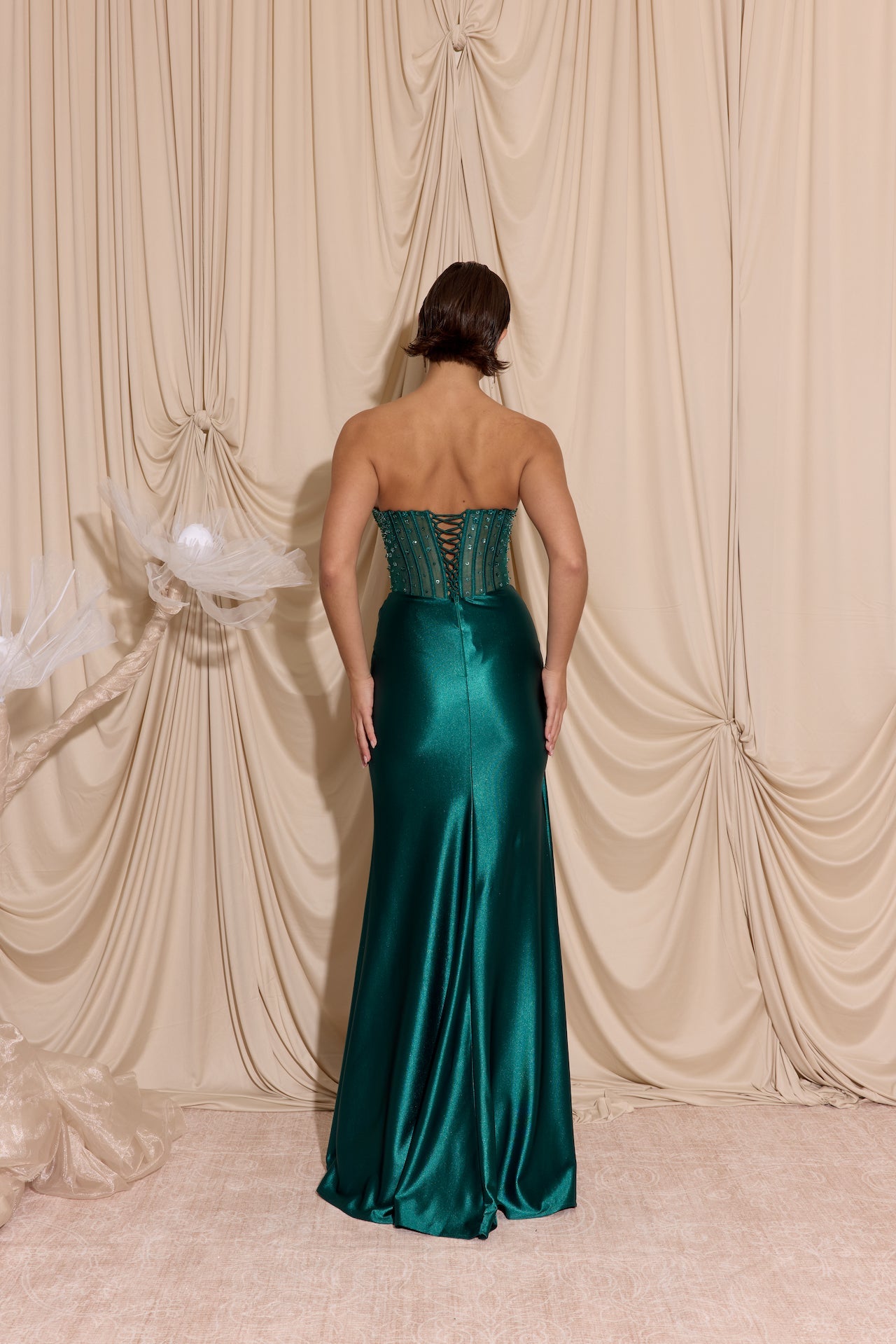 Eureka Evening Gowns EK183