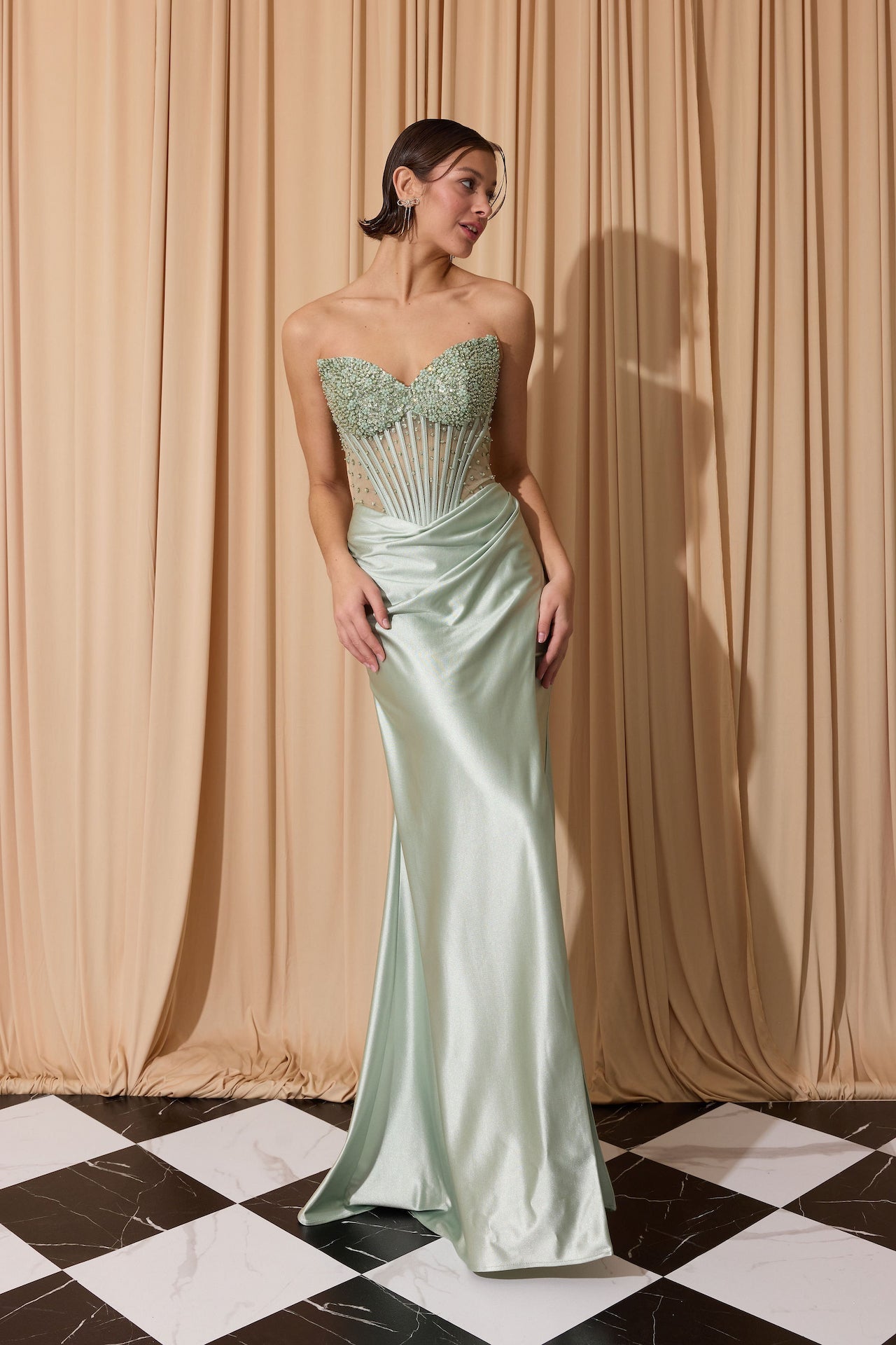 Eureka Evening Gowns EK183