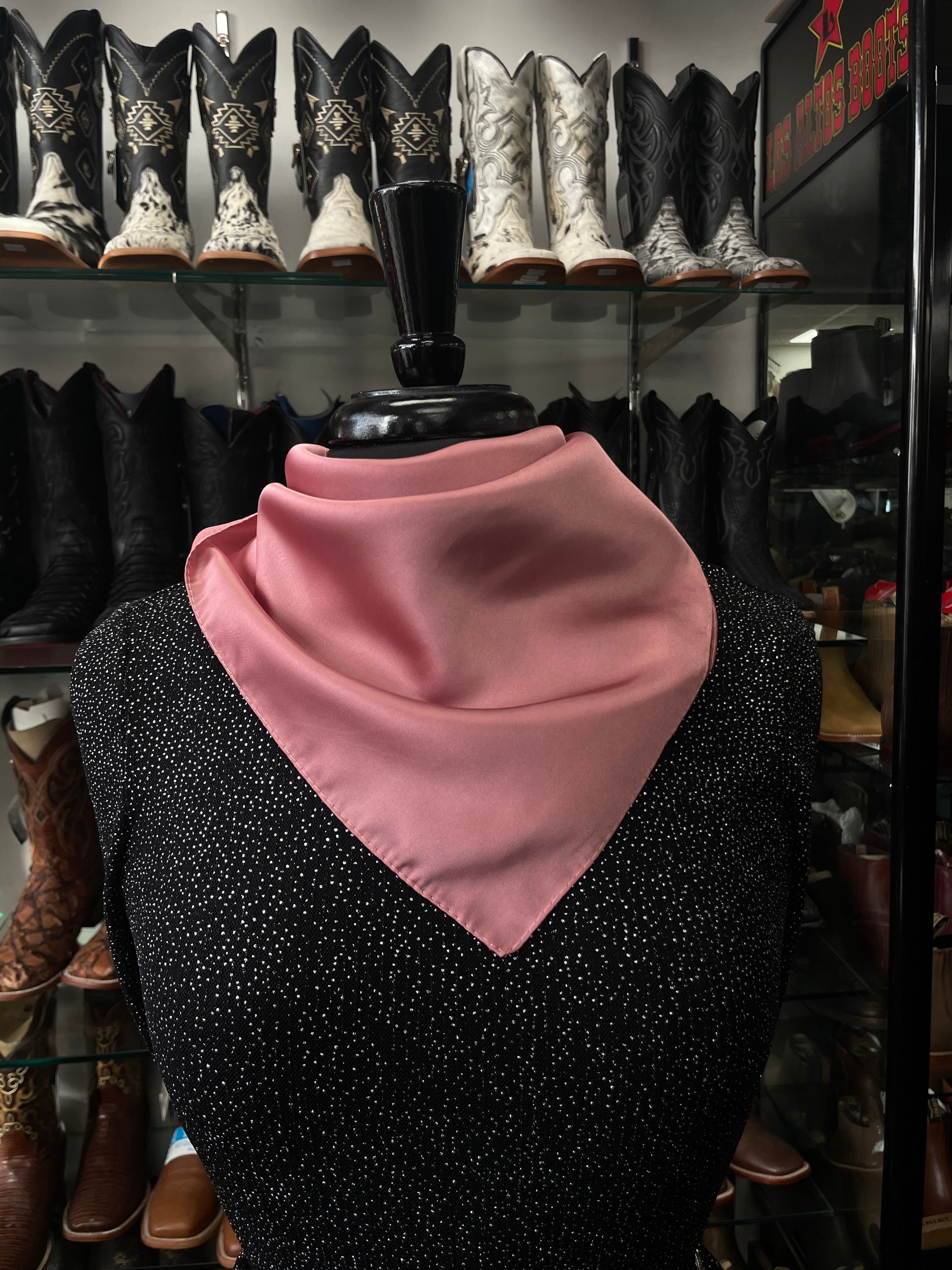 Mar Scarfs
