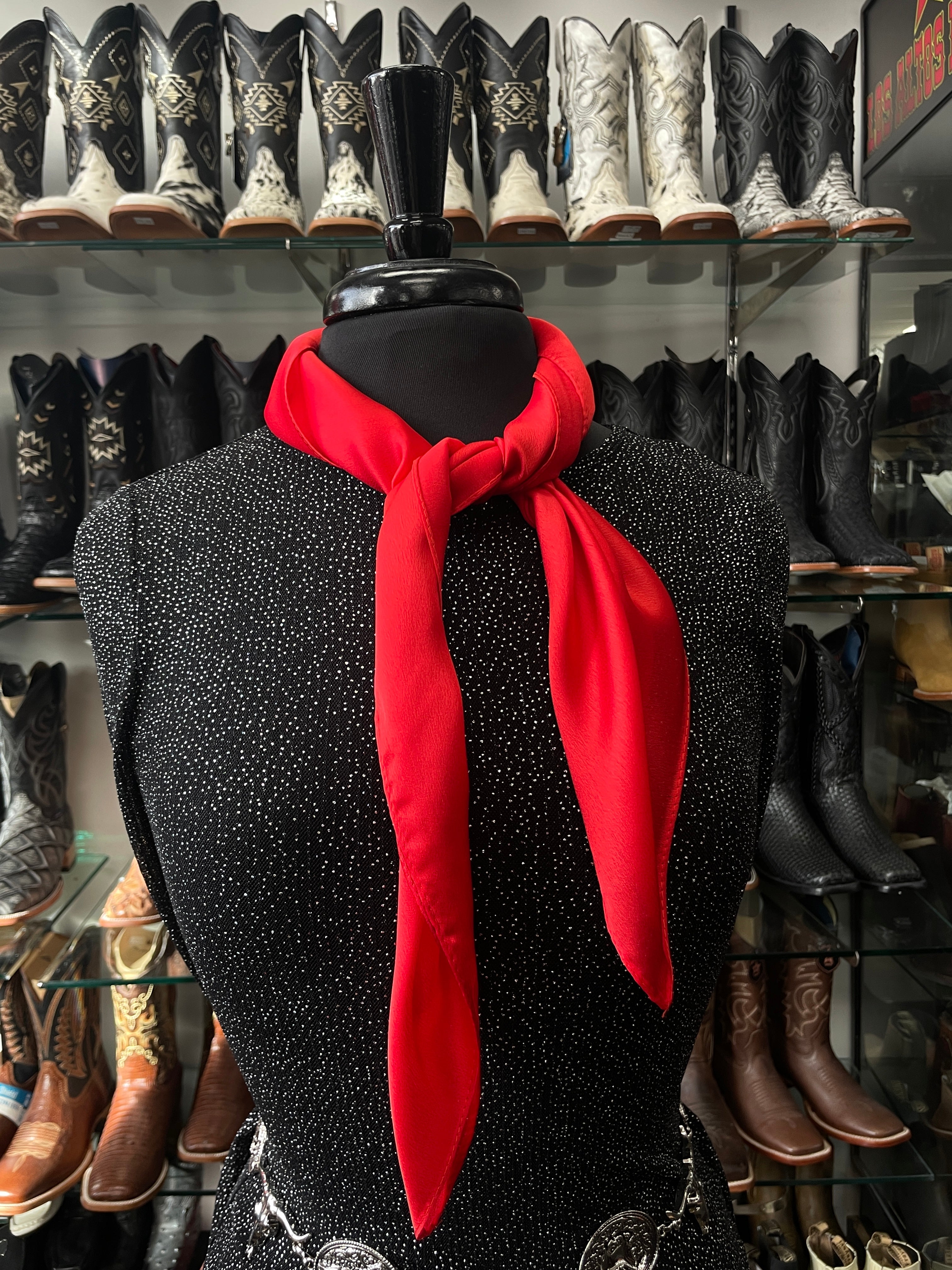 Mar Scarfs