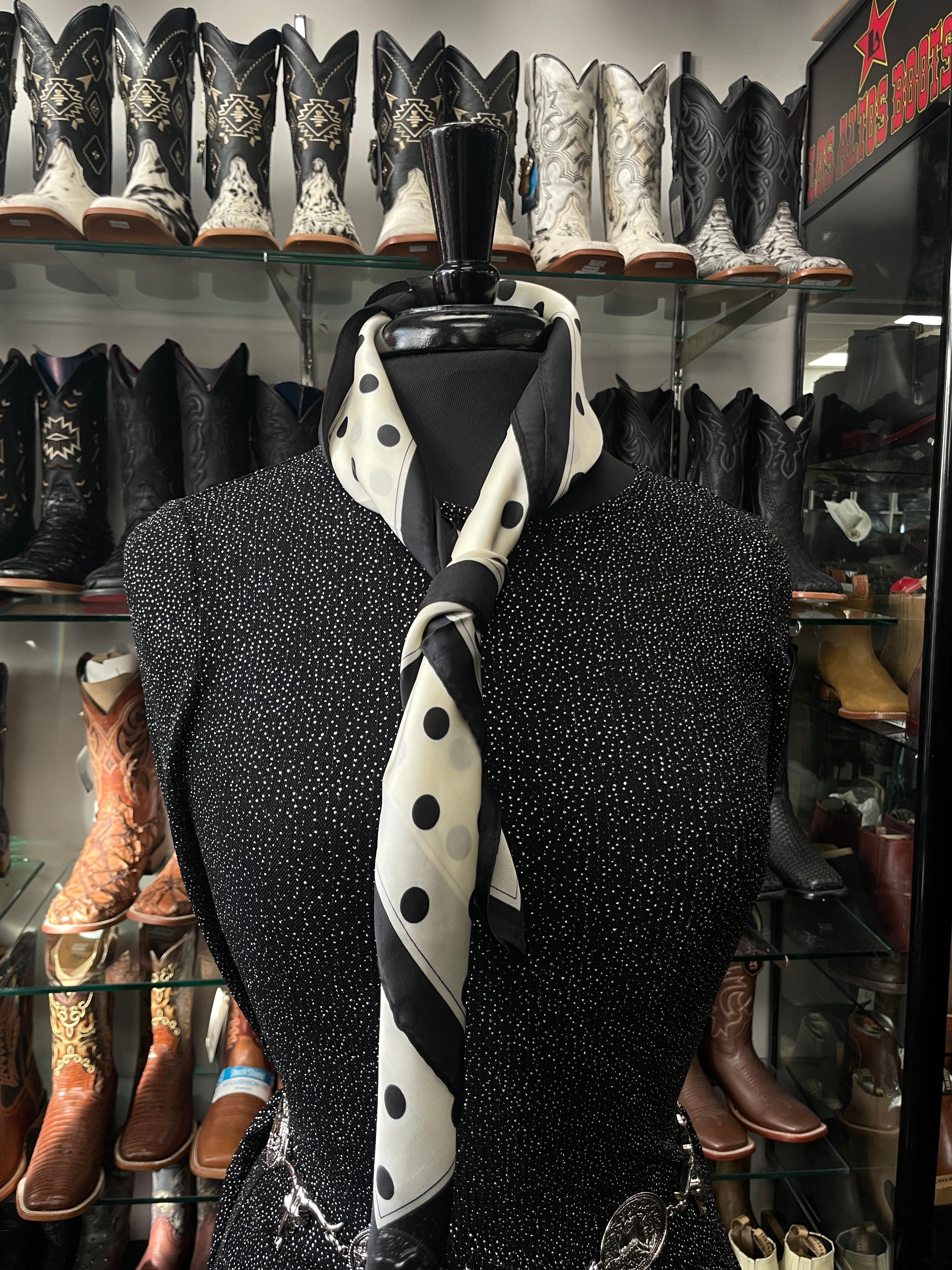 Mar Scarfs